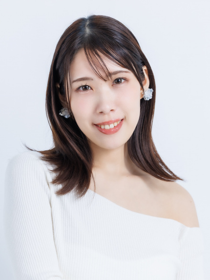 北﨑ひとみ